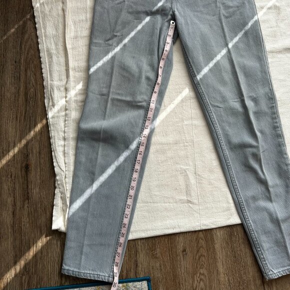 Vintage 1993 Womens Levis- high rise mom jean - Picture 2 of 12